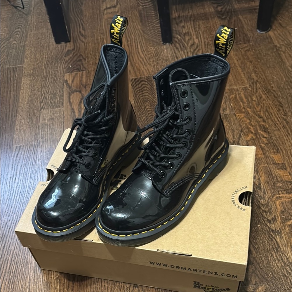 Dr. Martens 1460 Black Patent Leather Boots Size 6